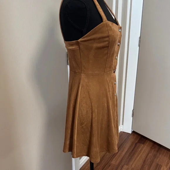 Forever 21 Tan Suede-Look Button Front Mini Dress with Wide Straps - Picture 5 of 5